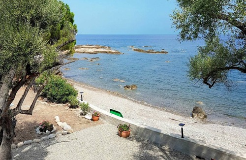 Sari-Solenzara Other | 41 m² Accommodation ∙ 2 bedrooms ∙ 5 guests