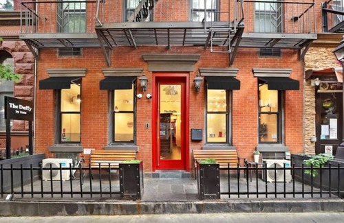 Hell's Kitchen House | 414 Hotel Times square , AC in fantastic New York