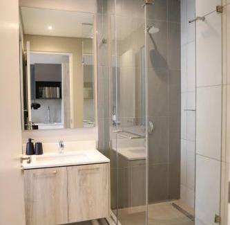 Menlyn Apartment | 418 menlyn Maine trilogy