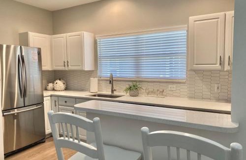 Saint Helena Island House | 42 Davis Love Dr