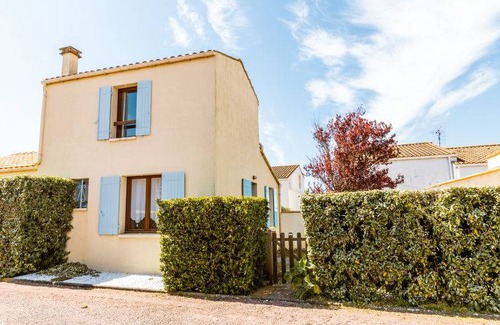 Saint-Palais-sur-Mer Apartment | 42 m² Apartment ∙ 2 bedrooms ∙ 4 guests