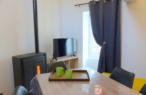 Brout-Vernet House | 42 m² House ∙ 2 bedrooms ∙ 4 guests