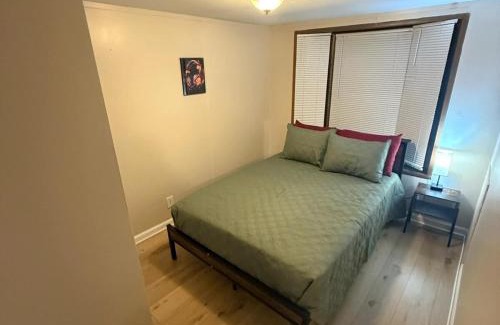 Belleville House | 420 Oasis