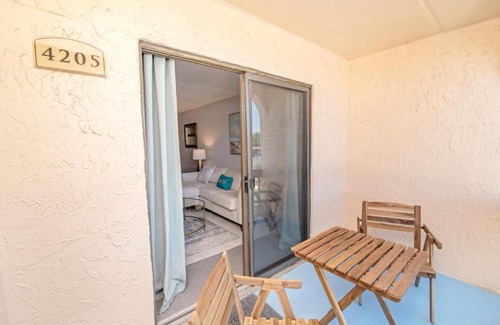 St. Augustine Beach House | 4205 Courtyard Villa 2nd Fl N