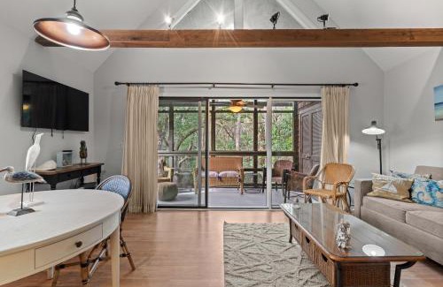 West Beach Villa | 4225 Mariners Watch Villa by Akers Ellis Rentals
