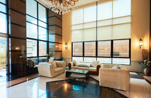 Sukhumvit Hotel | 42Grand Residence