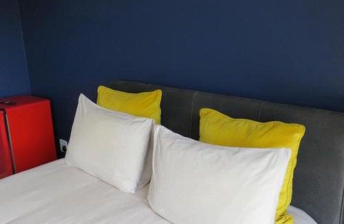 Emalahleni House | 43 Home apartment