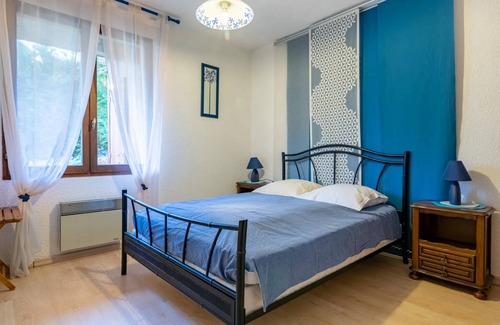 Saint-Sauveur Apartment | 43 m² Apartment ∙ 2 bedrooms ∙ 4 guests