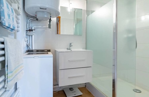 Saint-Sauveur Apartment | 43 m² Apartment ∙ 2 bedrooms ∙ 4 guests