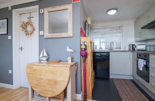 Bucks Cross Cottage | 43 SEA VALLEY, pet friendly, with pool in Bucks Cross, Bideford