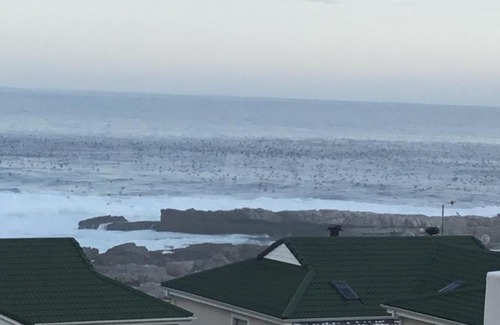 Hermanus Apartment | 43 WHALE ROCK ESTATE