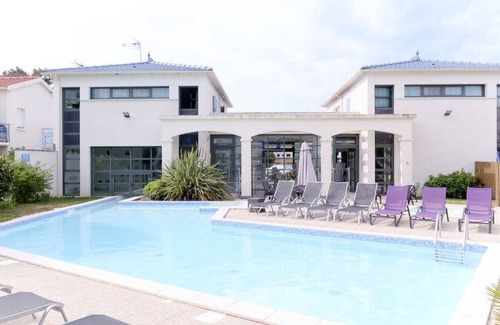 Saint-Palais-sur-Mer Resort | 44 m² Resort ∙ 2 bedrooms ∙ 6 guests