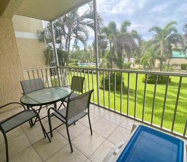 Seven Mile Beach House | #44 Plantation Village