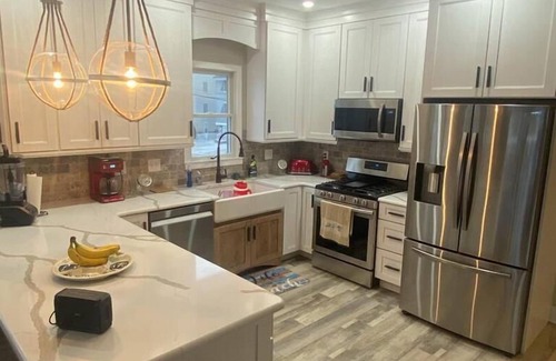 Dennisville House | 4426 Venicean Road North