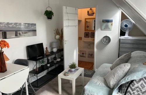 Ault Apartment | 45 Grande Rue bis