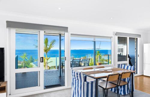 Kianga House | 45 Hillside Cres Beach House