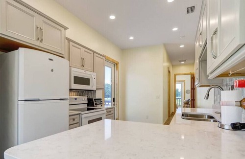Northside House | 45 Min to Amelia Island | Jacksonville Home with pool