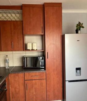 Pretoria House | @45 Place: A tranquil home