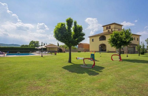 Monte San Savino House | 450 m² House ∙ 6 bedrooms ∙ 15 guests