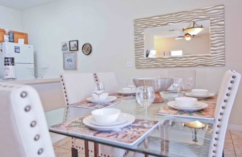 Bellavida House | 4563 Ada Lane 2596 4 Bedroom Townhouse by RedAwning