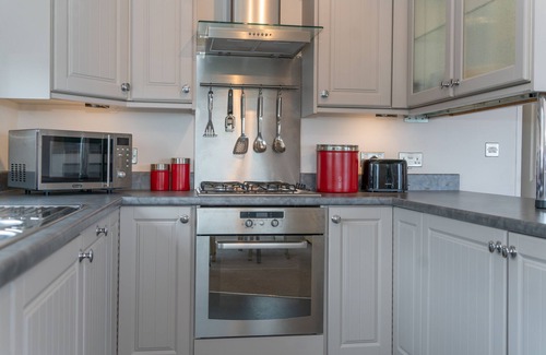 Mullacott Cabin | 46 Meadow View Lodge - 3 Bed-sleeps 6-TJS46MV