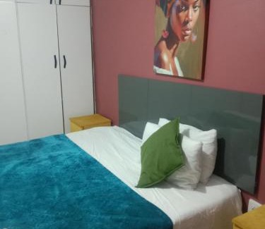 Komani Bed & Breakfast | 46 on Kowie TBT guest house