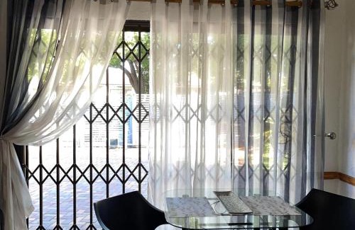 Boksburg Apartment | 47 on Manson