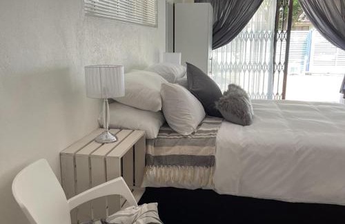 Boksburg Apartment | 47 on Manson