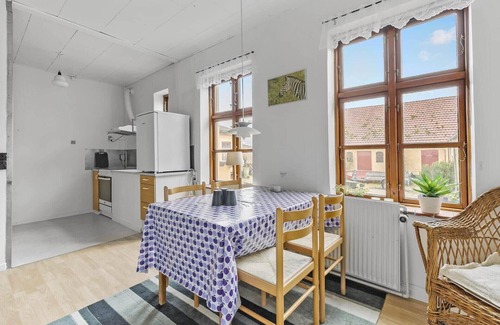 Pedersker Apartment | 4725 Aakirkeby - Søndre Landevej 208