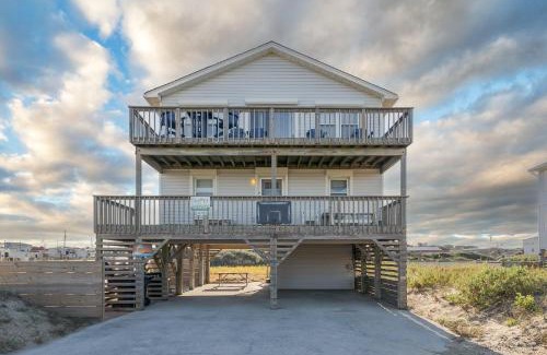 Kitty Hawk House | 4785 - Paradise Found BY Resort Realty
