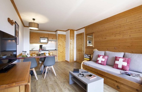 Praz-sur-Arly Apartment | 48 m² Apartment ∙ 2 bedrooms ∙ 6 guests