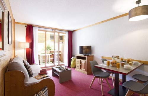 Praz-sur-Arly Apartment | 48 m² Apartment ∙ 2 bedrooms ∙ 6 guests
