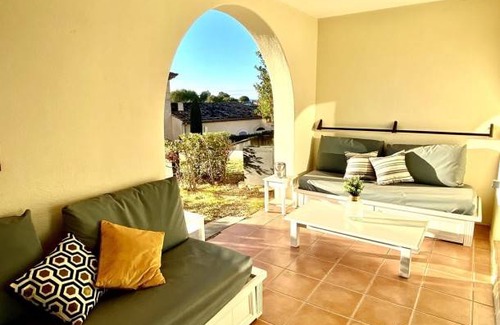 Mallemort Apartment | 48 m² Apartment ∙ 2 bedrooms ∙ 4 guests