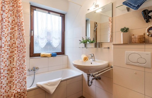 Oberaudorf Apartment | 48 m² Apartment ∙ 1 bedroom ∙ 4 guests