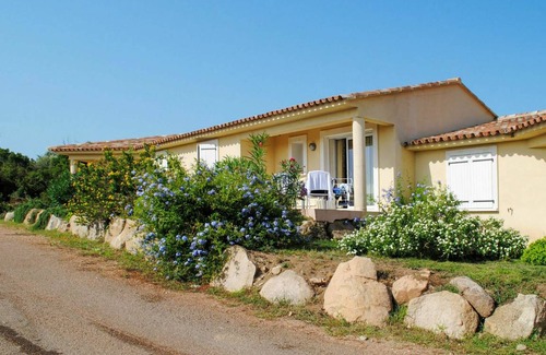 Pinarellu House | 48 m² House ∙ 2 bedrooms ∙ 6 guests