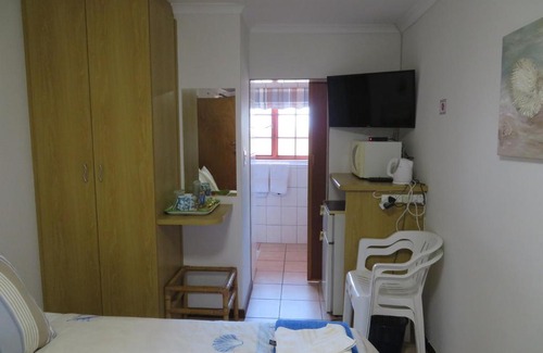 Struisbaai Apartment | 48 on Main