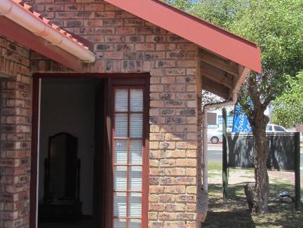 Struisbaai Apartment | 48 on Main