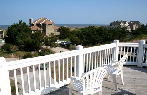 Whalehead Beach House | 481 m² House ∙ 8 bedrooms ∙ 16 guests