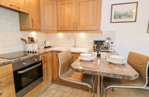 Borth-y-Gest Cottage | 48A South Snowdon Wharf