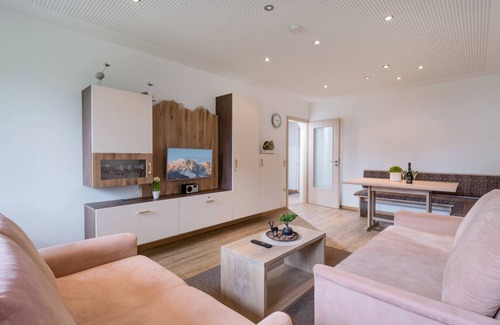 Oberaudorf Apartment | 49 m² Apartment ∙ 1 bedroom ∙ 4 guests