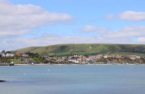 Swanage House | 49 Ulwell Road