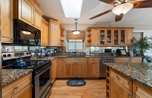 Marineland Acres House | 4bd 3ba House on the Beach with Incredible Views!