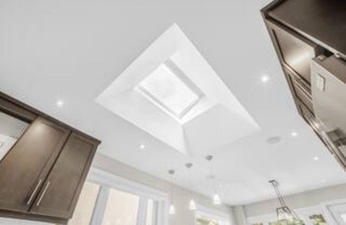 North York House | 4Bed Modern Home W/WiFi + Parking + Ellerslie Park