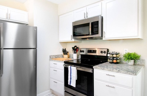 Cordova House | 4bedroom + 3bath Home in Cordova
