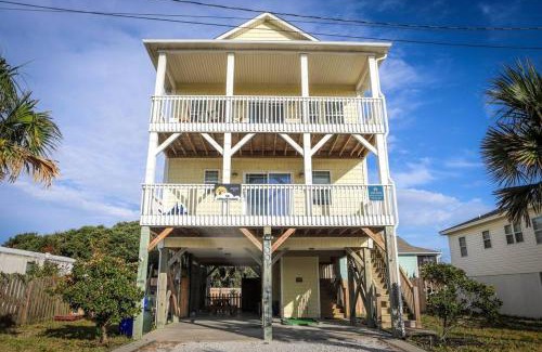 Surf City House | 4Br 3bath Dog Friendly Ocean View Hot tub Elevator