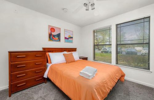 Bearss Plaza Apartment | 4BR Condo with Pool and Gym Long Term Stays Allowed