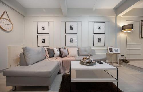 Chom Phon House | 4BR house MRT subway 250m Chatujak Market wi-fi
