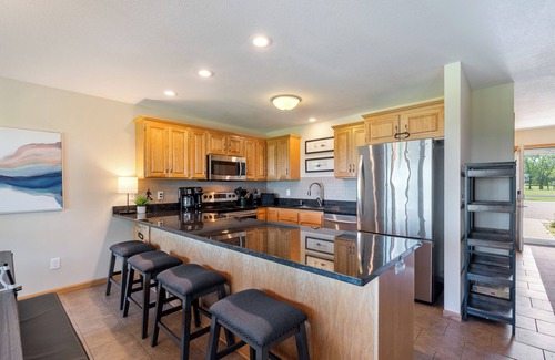 Onamia House | 4BR Lakefront Townhome with Stunning Mille Lacs Lake Views in Onamia