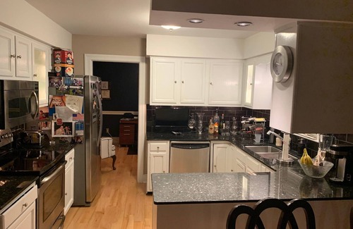Charlotte House | 4BR Memory Foam Beds Southpark Home in a quiet neighborhood