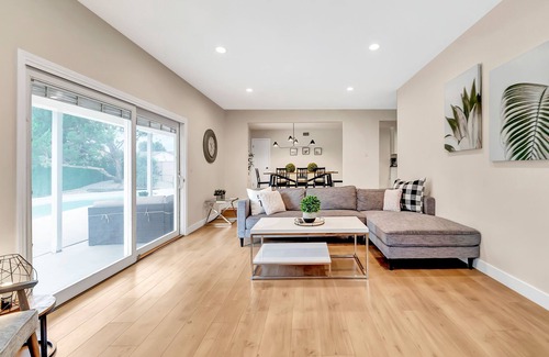 Winnetka House | 4BR Oasis House W/ Pool & 2 car garage